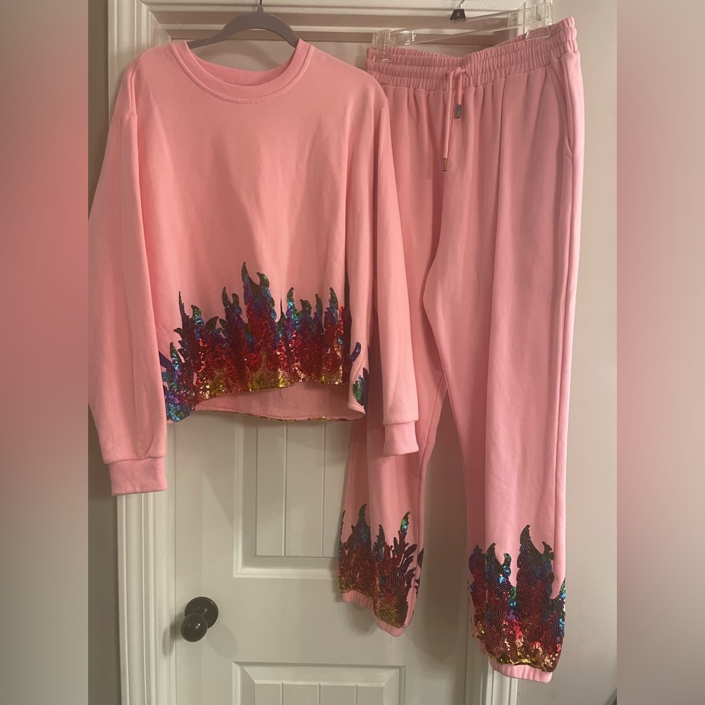 Queen of Sparkles Set.  Top is a large.  Bottoms are a medium.
